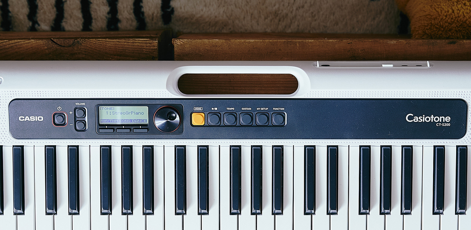 CASIO CT-S200 – інструмент для відпочинку й розваг|СЕКУНДА