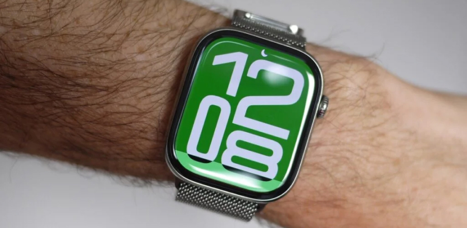 Series 10 Offers Largest Display Ever on an Apple Watch