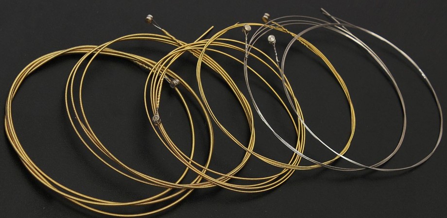 Вибирайте комплект струн під себе