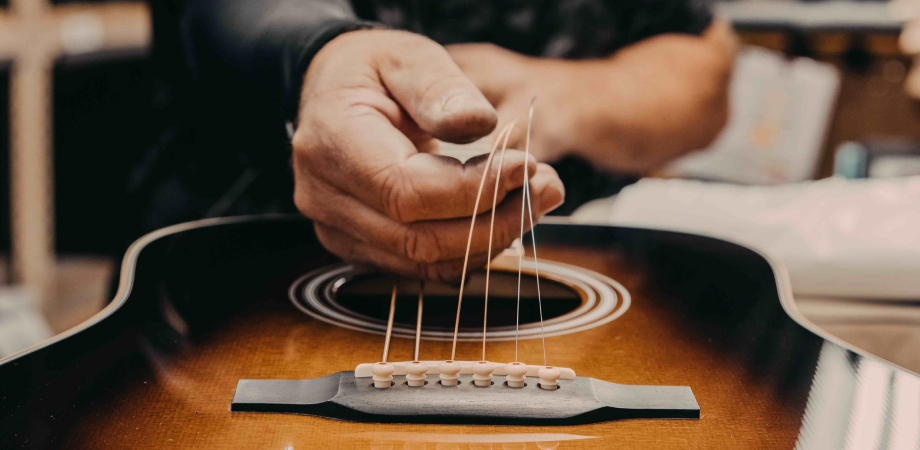 Які струни краще підійдуть для новачка?